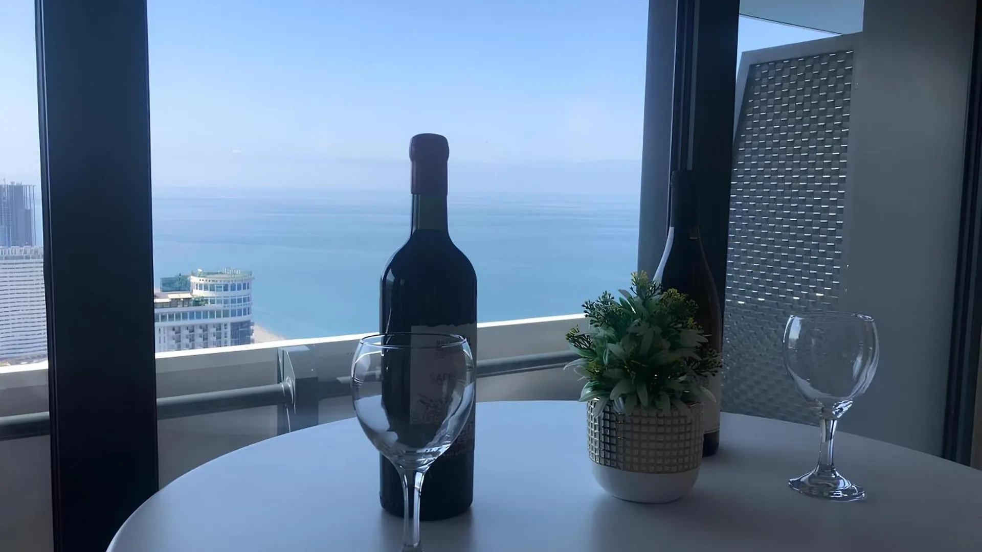 Panorama Orbi City Aparthotel 5*, Batumi