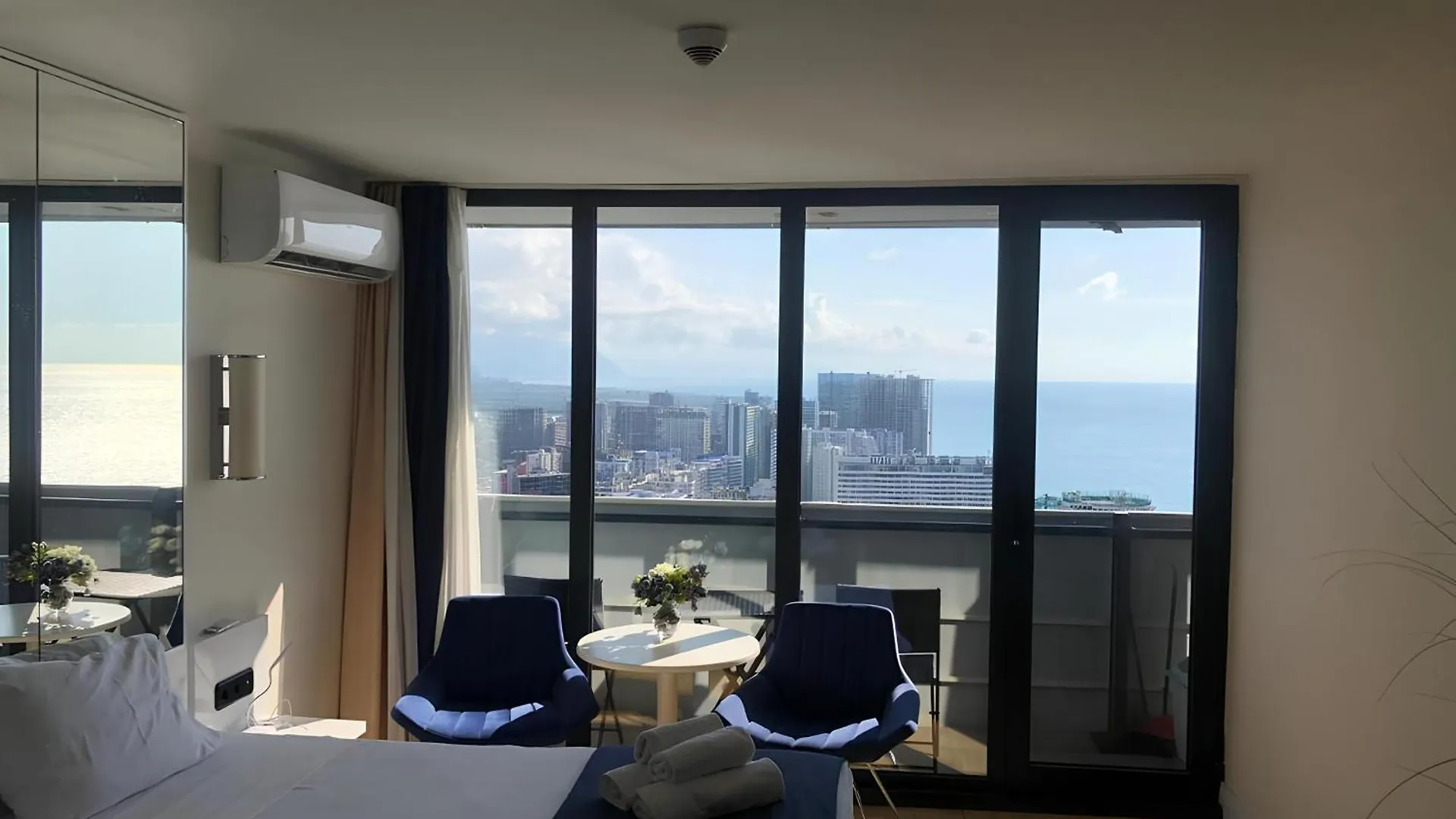 Panorama Orbi City Aparthotel Apartment