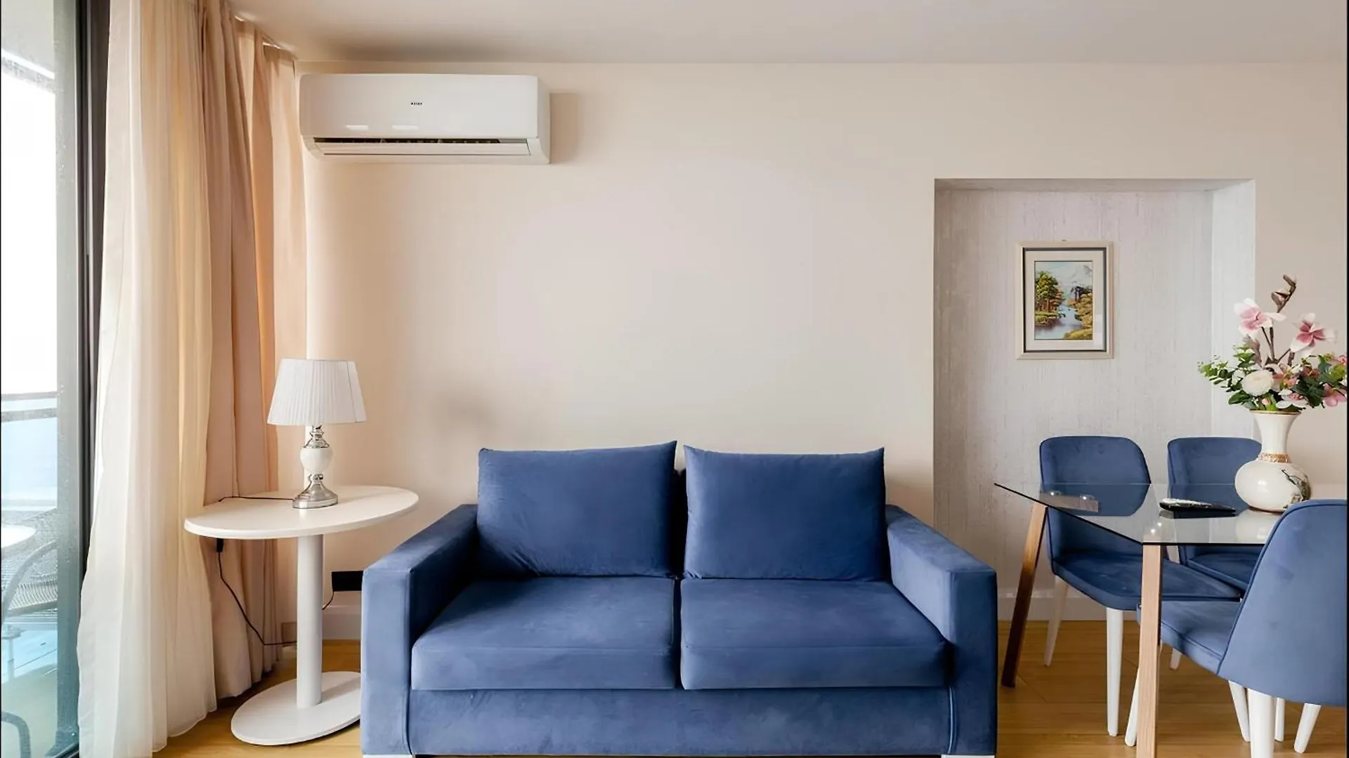 Panorama Orbi City Aparthotel Georgia