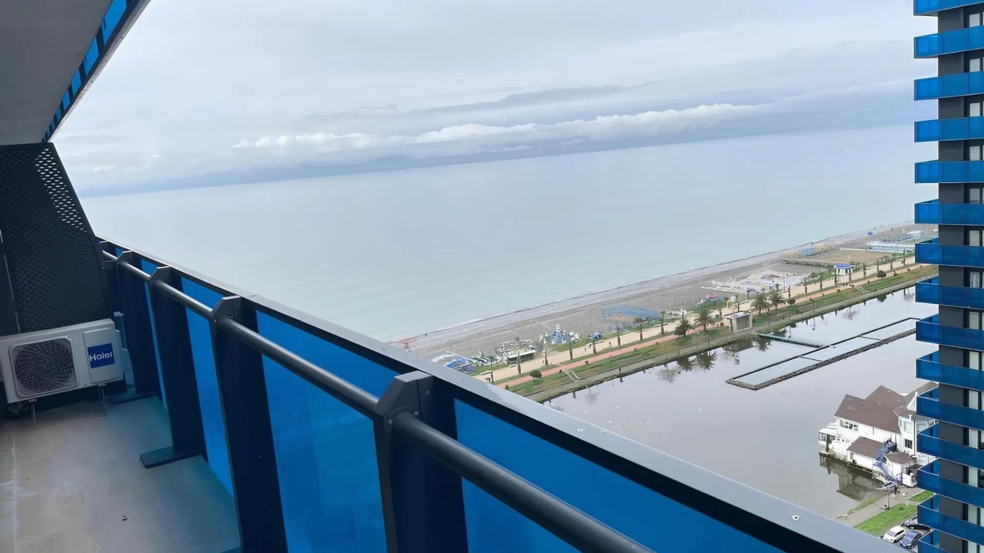 Panorama Orbi City Aparthotel Georgia