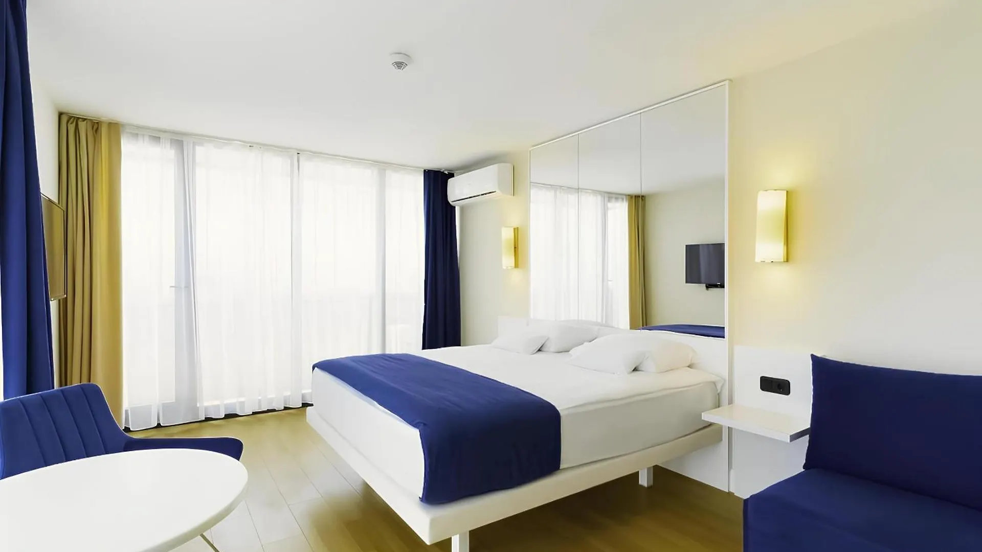 Panorama Orbi City Aparthotel Batumi