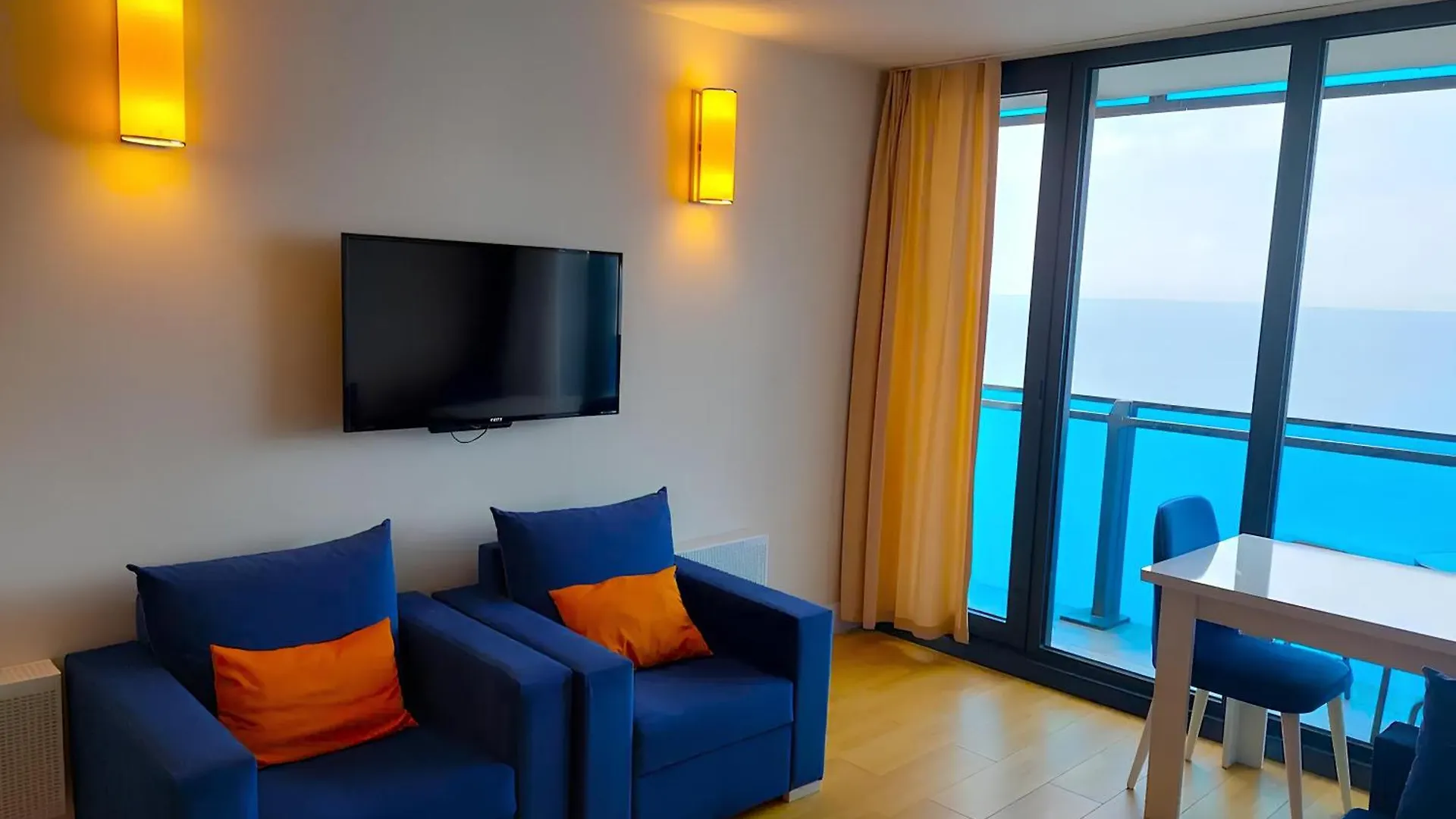 Panorama Orbi City Aparthotel Apartment Batumi