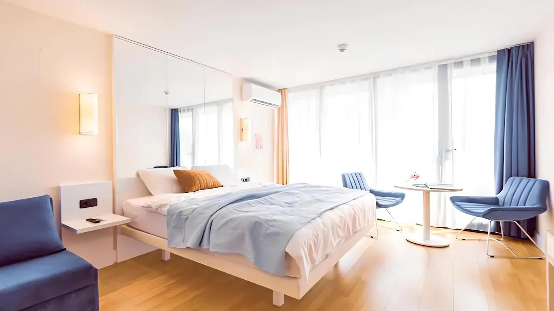 Panorama Orbi City Aparthotel Batumi