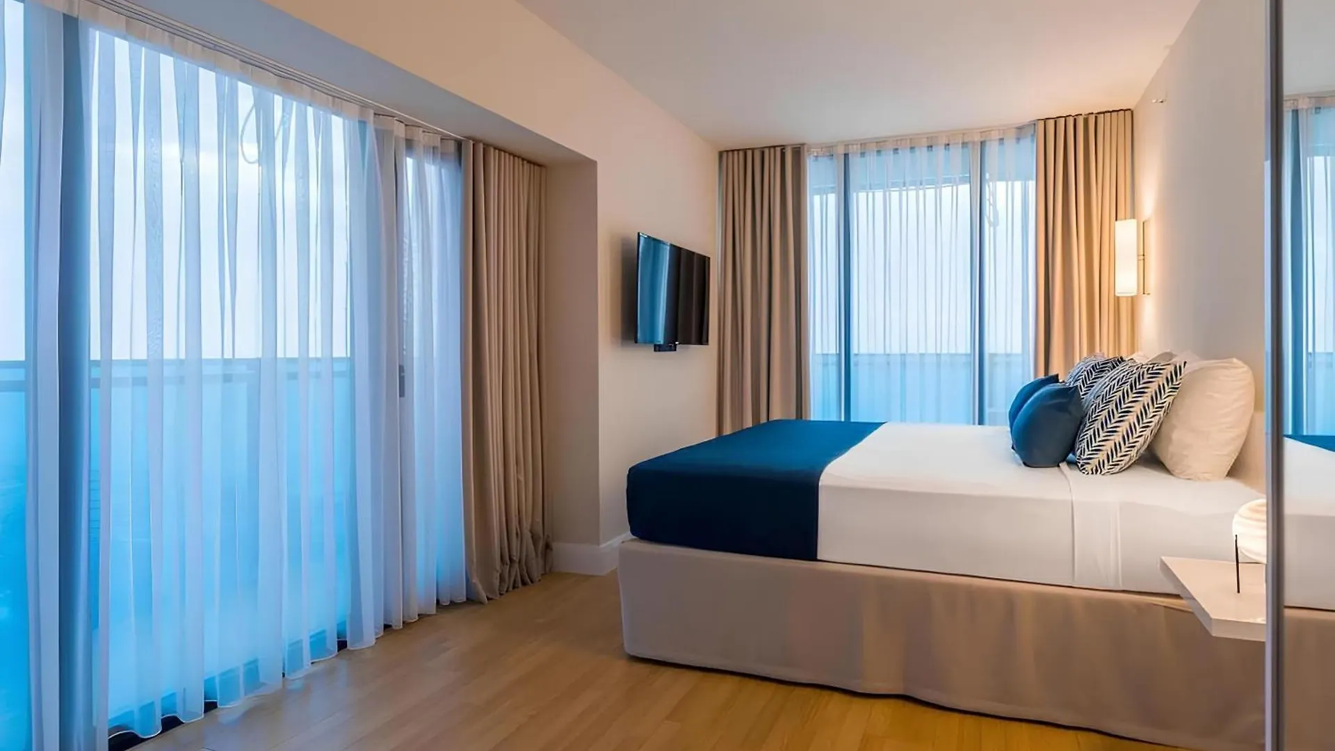 Panorama Orbi City Aparthotel Batumi