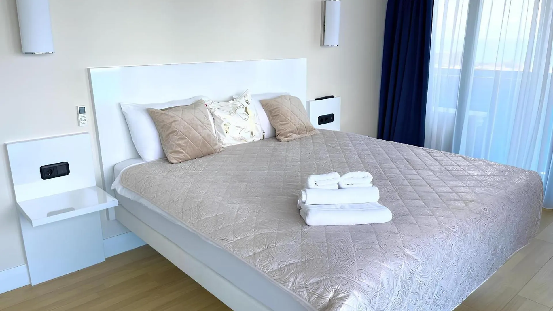 Panorama Orbi City Aparthotel Batumi