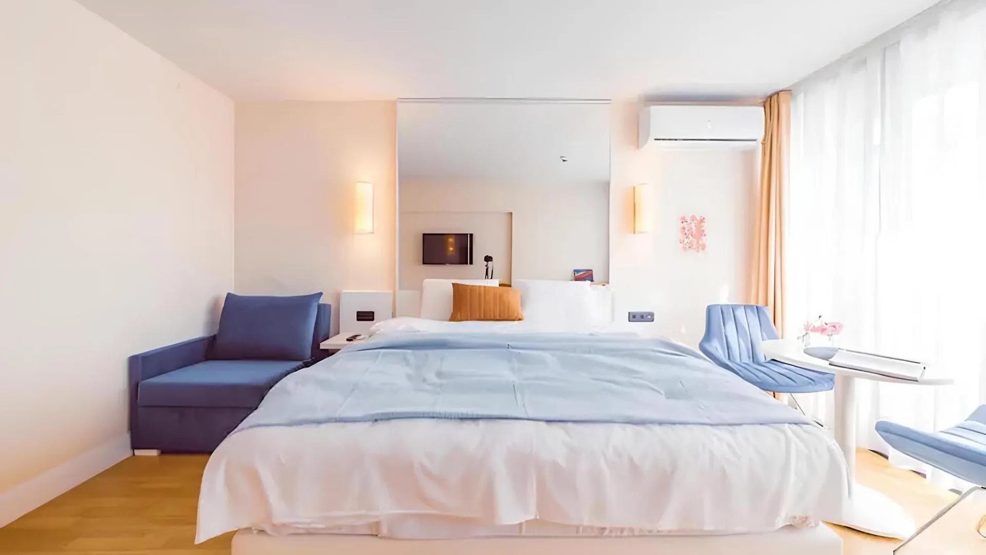 Panorama Orbi City Aparthotel Batumi